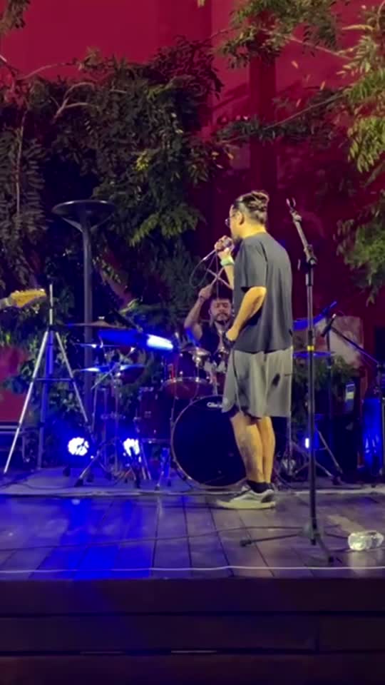 Pulsive - Homem-Rosa (ao vivo)